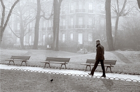 Sur le chemin du travail, Paris, parc Monceau