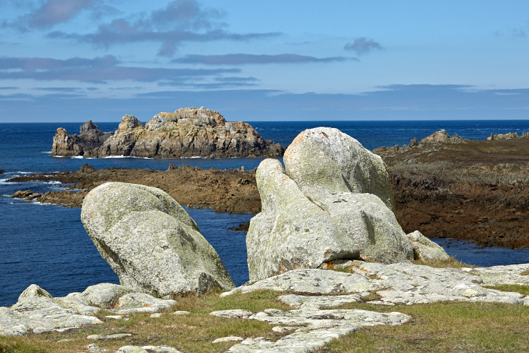 On this windswept land, the rocks of Ouessant stand proudly facing the ocean. Sculpted by time, they tell of the island's strength and wild beauty.